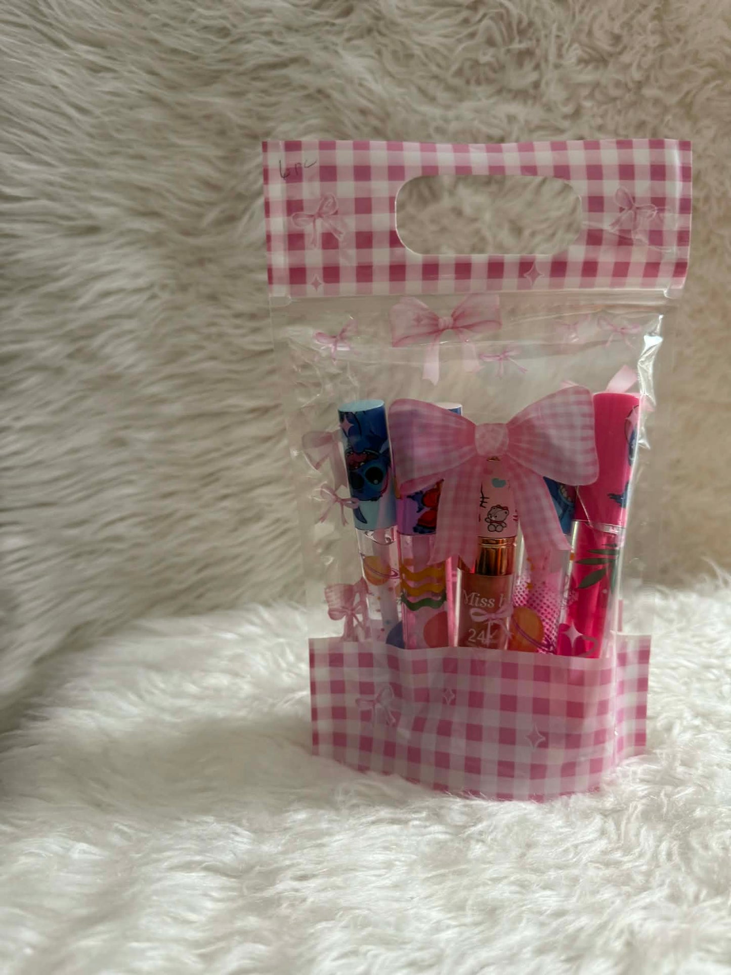 JuCee’s Lipgloss Bundles
