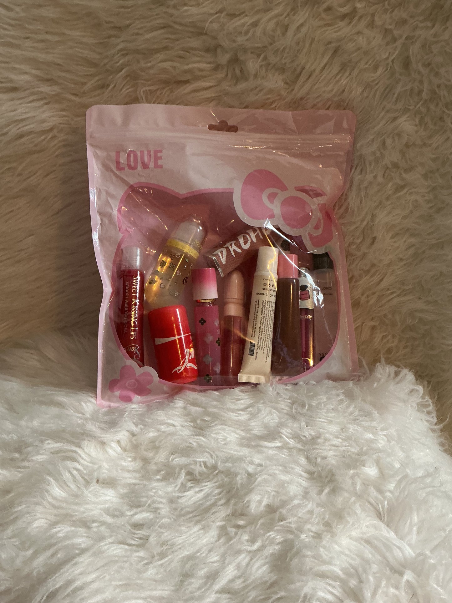 JuCee’s Lipgloss Bundles