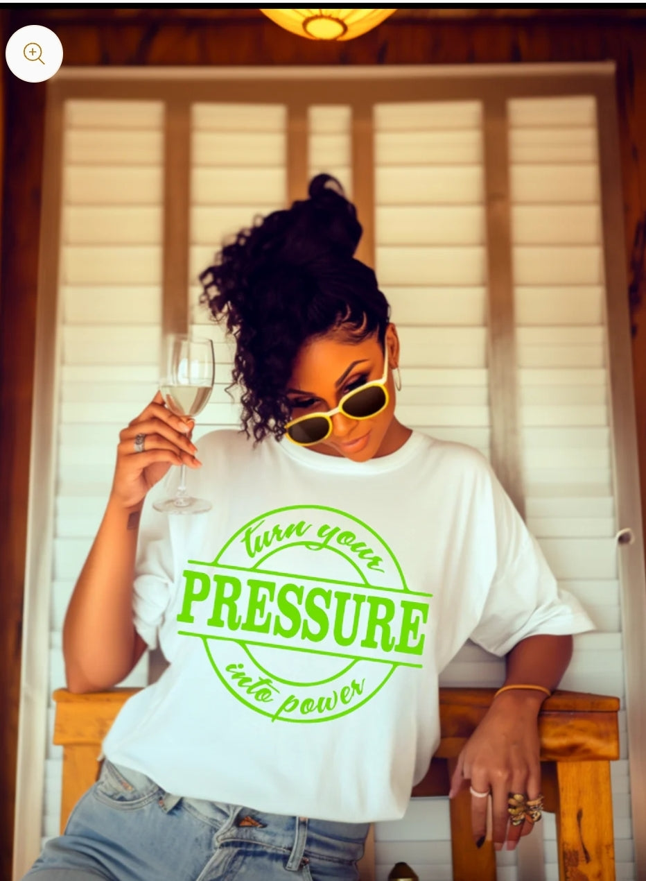 A  JuCee’s urban Tee